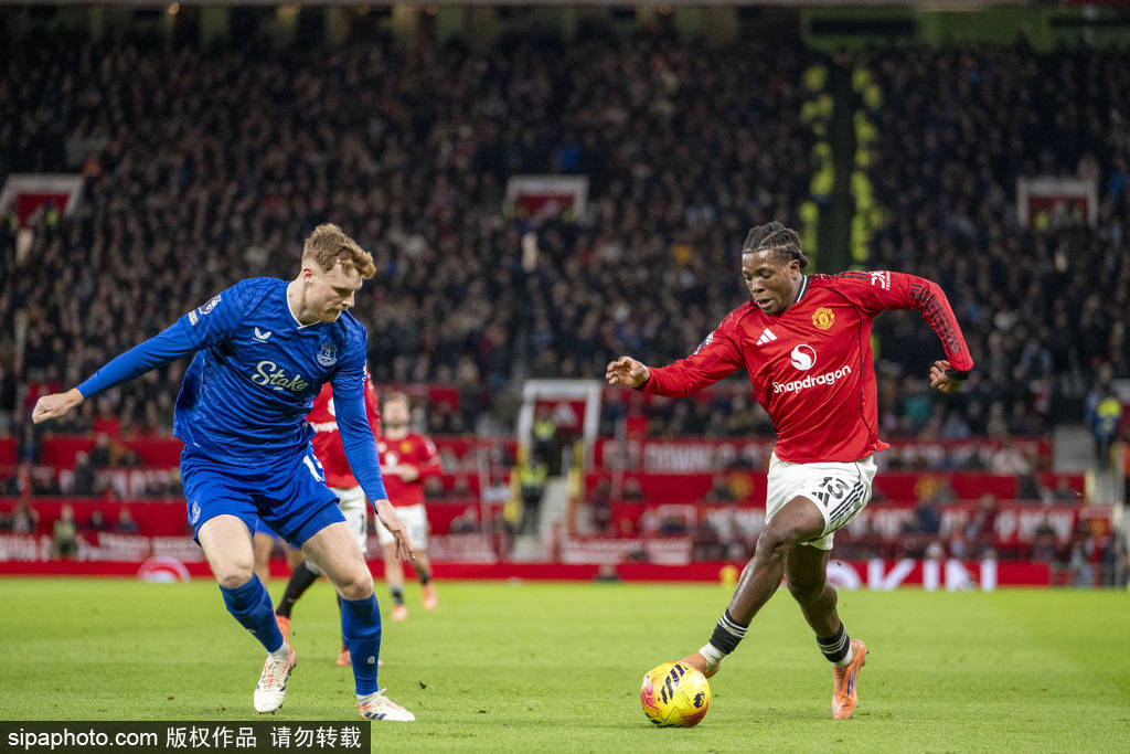 [德甲]凯恩小禁区回做 奥利塞横敲搓射得手